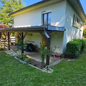  Hébergement de vacances La Moraine France